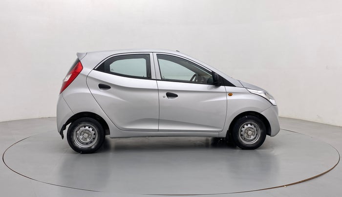 2015 Hyundai Eon ERA PLUS, Petrol, Manual, 29,170 km, Right Side View