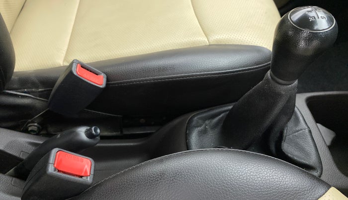 2015 Hyundai Eon ERA PLUS, Petrol, Manual, 29,170 km, Gear Lever