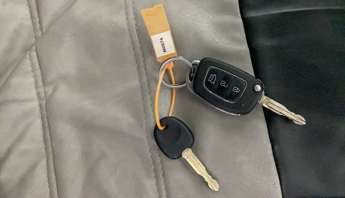 2021 Hyundai NEW I20 SPORTZ 1.2 AT, Petrol, Automatic, 47,060 km, Key Close Up