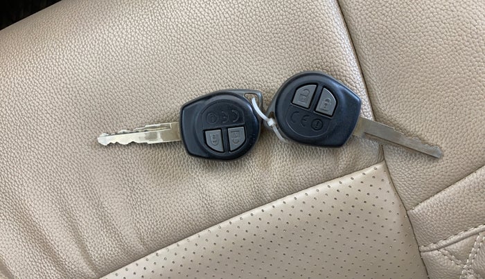 2017 Maruti Dzire VDI AMT, Diesel, Automatic, 67,808 km, Key Close Up