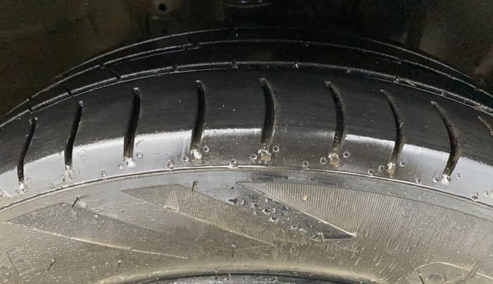 2022 Maruti Celerio VXI CNG, CNG, Manual, 400 km, Right Front Tyre Tread