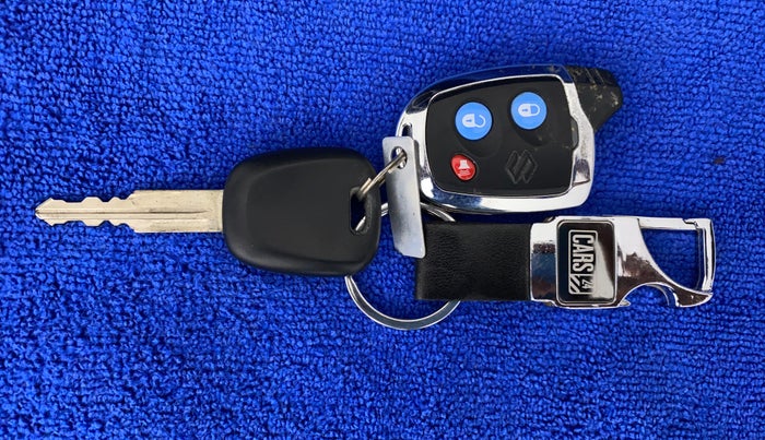2021 Maruti Alto LXI CNG, CNG, Manual, 86,517 km, Key Close Up