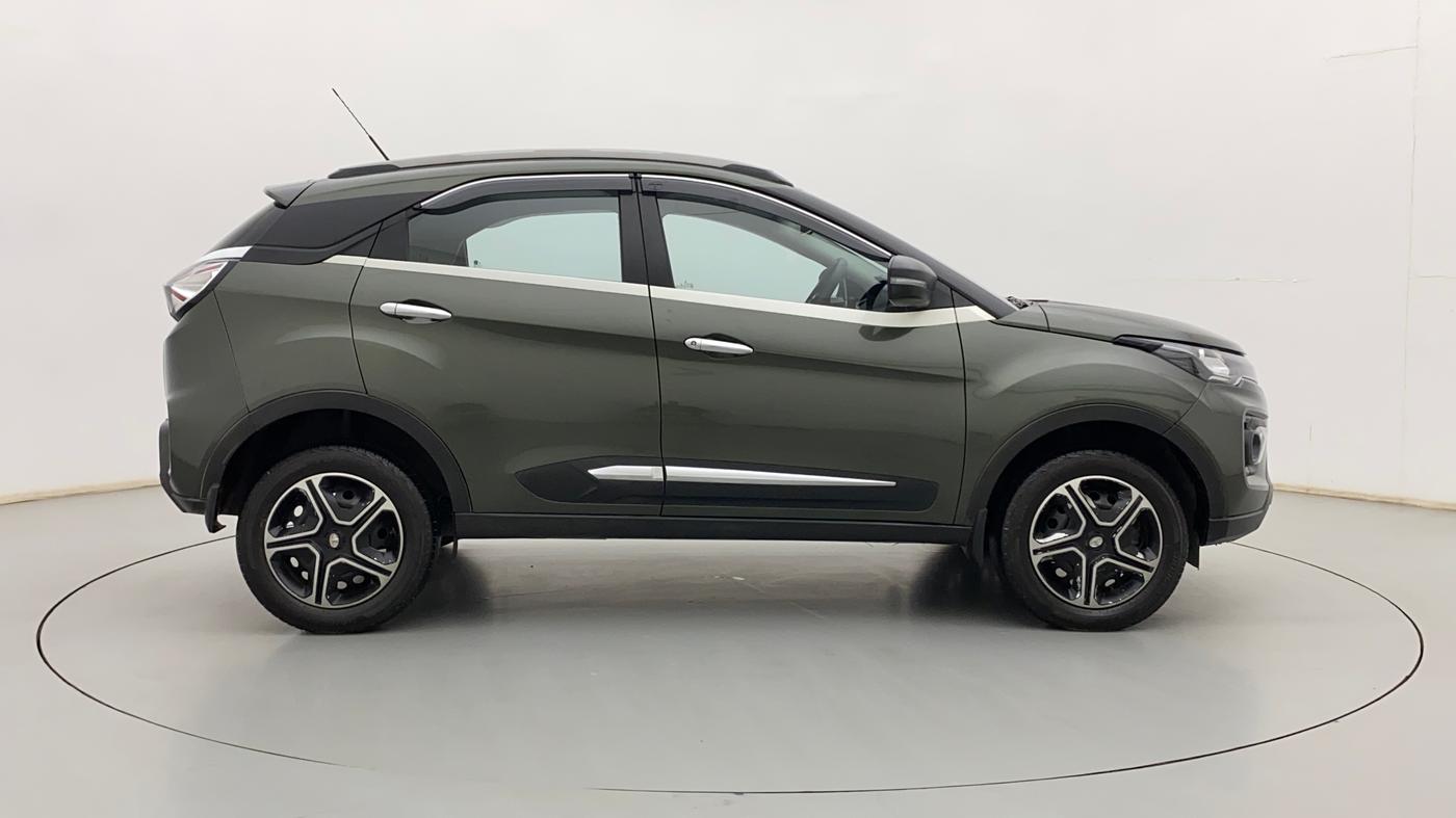 2022 Tata NEXON XMA SUNROOF DIESEL, Diesel, Automatic, 26,596 km, Right Side View
