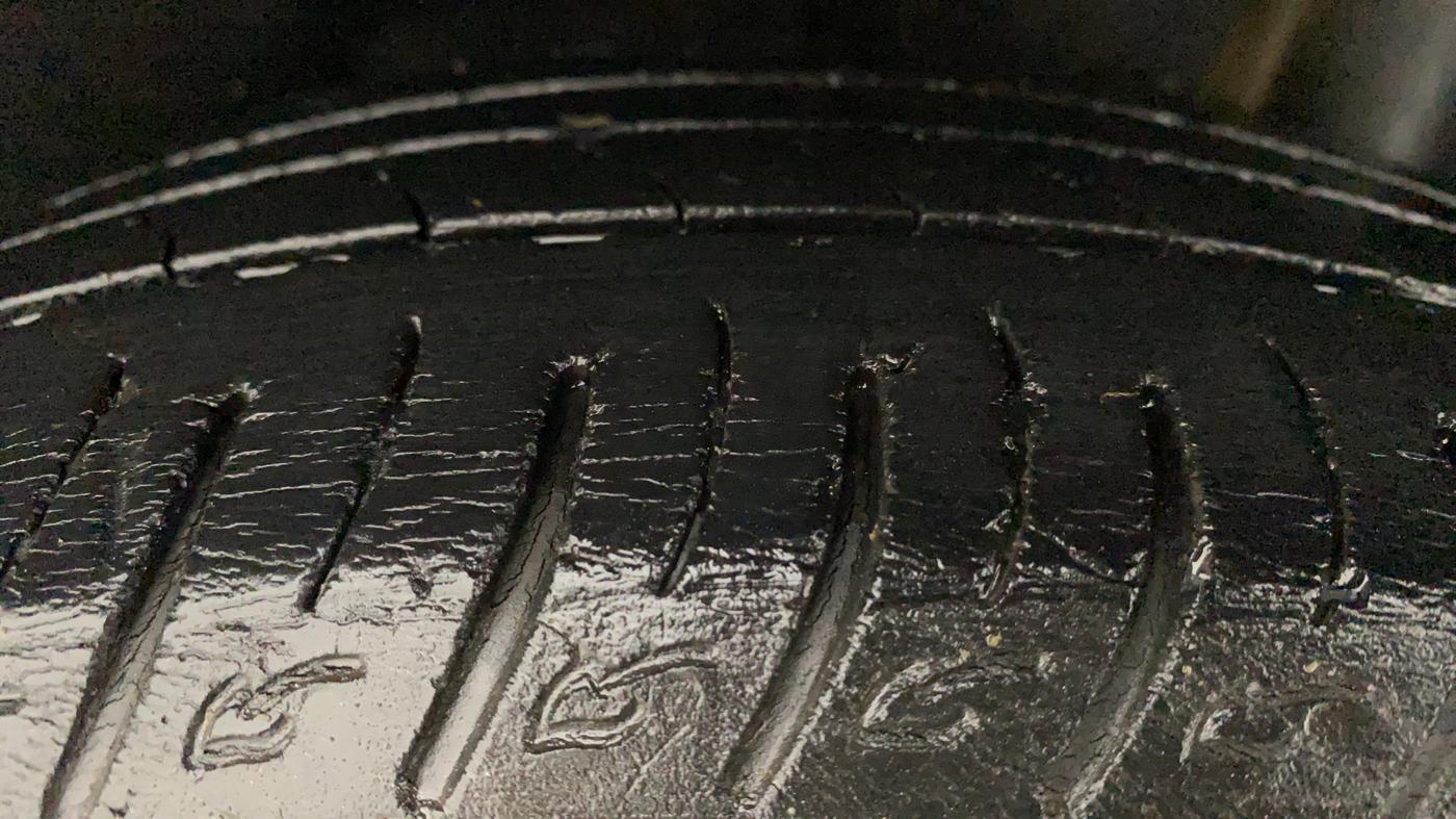 2020 Maruti Vitara Brezza ZXI AT SHVS, Petrol, Automatic, 49,024 km, Left Rear Tyre Tread