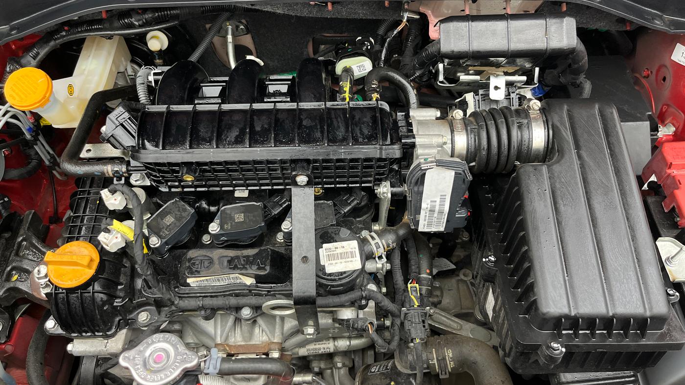 2025 Tata PUNCH Adventure (S), Petrol, Manual, 5,920 km, Engine View