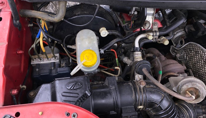 2017 Mahindra TUV300 T8, Diesel, Manual, 47,261 km, Engine View - Right