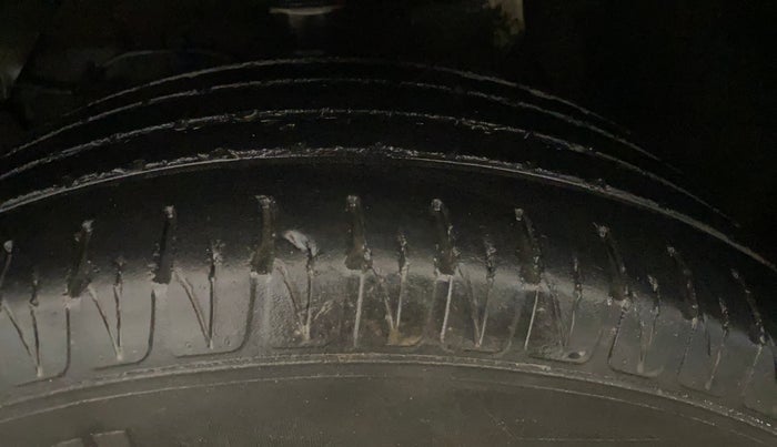 2021 Maruti Vitara Brezza ZXI, Petrol, Manual, 43,887 km, Left Front Tyre Tread