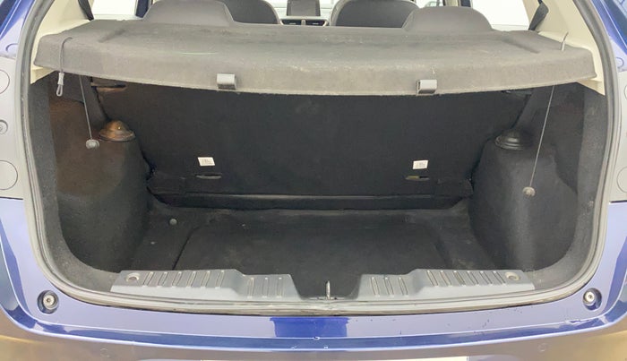 2023 Tata ALTROZ XT PETROL, Petrol, Manual, 14,624 km, Boot Inside