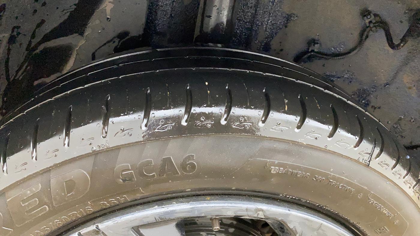 2023 Tata ALTROZ XT PETROL, Petrol, Manual, 14,624 km, Right Rear Tyre Tread