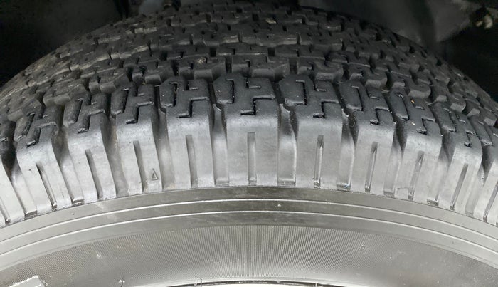 2019 Tata Harrier XM 2.0L Kryotec, Diesel, Manual, 63,552 km, Right Front Tyre Tread