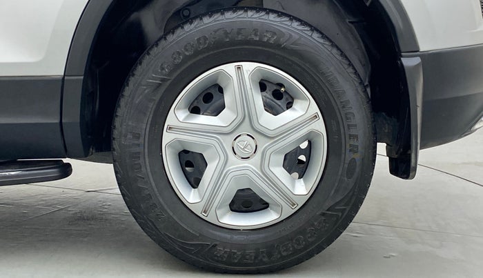 2019 Tata Harrier XM 2.0L Kryotec, Diesel, Manual, 63,552 km, Left Rear Wheel