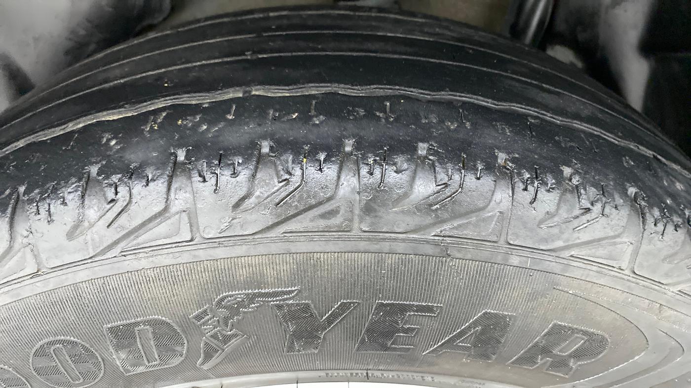 2019 Tata Harrier XM 2.0L Kryotec, Diesel, Manual, 63,552 km, Right Rear Tyre Tread