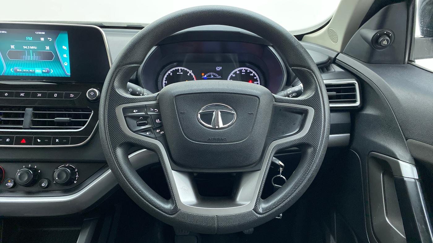 2019 Tata Harrier XM 2.0L Kryotec, Diesel, Manual, 63,552 km, Steering Wheel Close Up