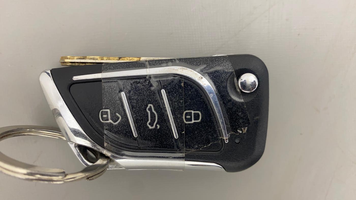 2018 Honda Brio S(O) MT, Petrol, Manual, 62,099 km, Key Close Up