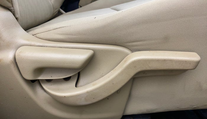 2018 Honda Brio S(O) MT, Petrol, Manual, 62,024 km, Driver Side Adjustment Panel