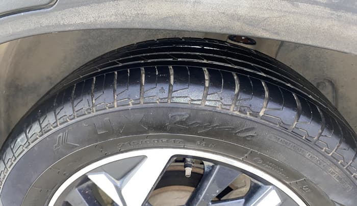 2020 Hyundai Creta SX (O) AT 1.5 DIESEL, Diesel, Automatic, 92,488 km, Left Rear Tyre Tread