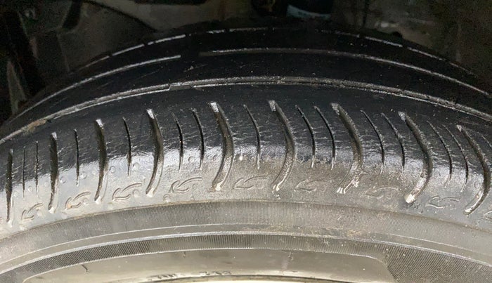 2020 Honda Amaze 1.2L I-VTEC V, Petrol, Manual, 46,172 km, Left Front Tyre Tread