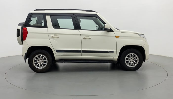 2017 Mahindra TUV300 T8 AT, Diesel, Automatic, 43,657 km, Right Side
