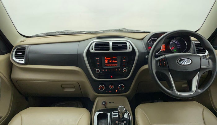 2017 Mahindra TUV300 T8 AT, Diesel, Automatic, 43,657 km, Dashboard