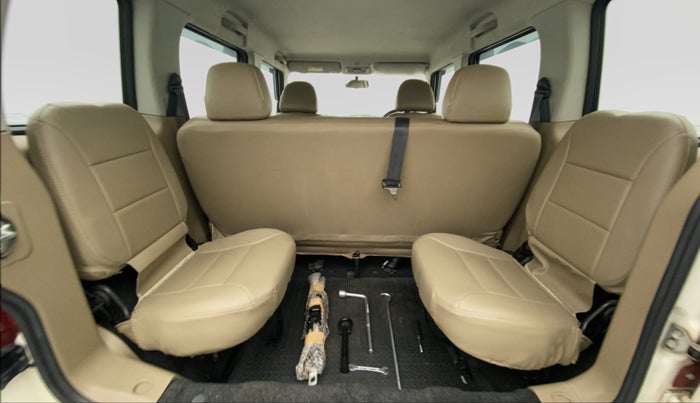 2017 Mahindra TUV300 T8 AT, Diesel, Automatic, 43,657 km, Third Seat Row ( optional )