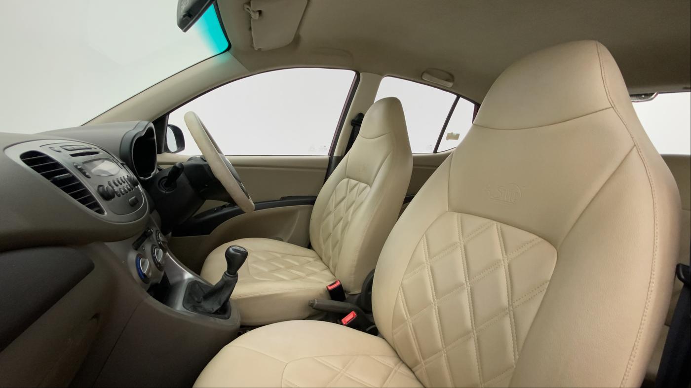 2014 Hyundai i10 SPORTZ 1.1, Petrol, Manual, 39,568 km, Right Side Front Door Cabin