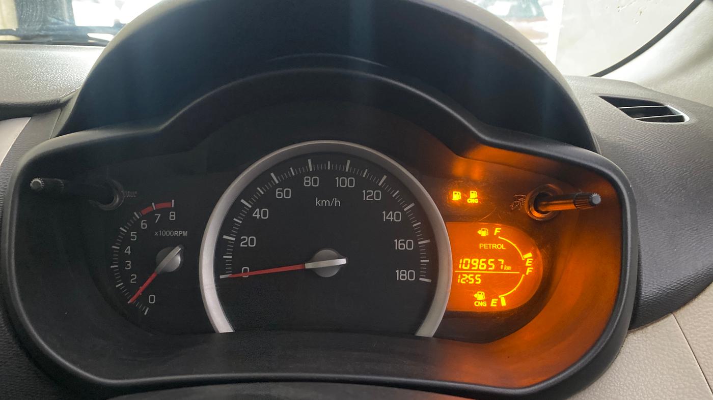 2014 Maruti Celerio VXI CNG, CNG, Manual, 1,09,624 km, Odometer Image