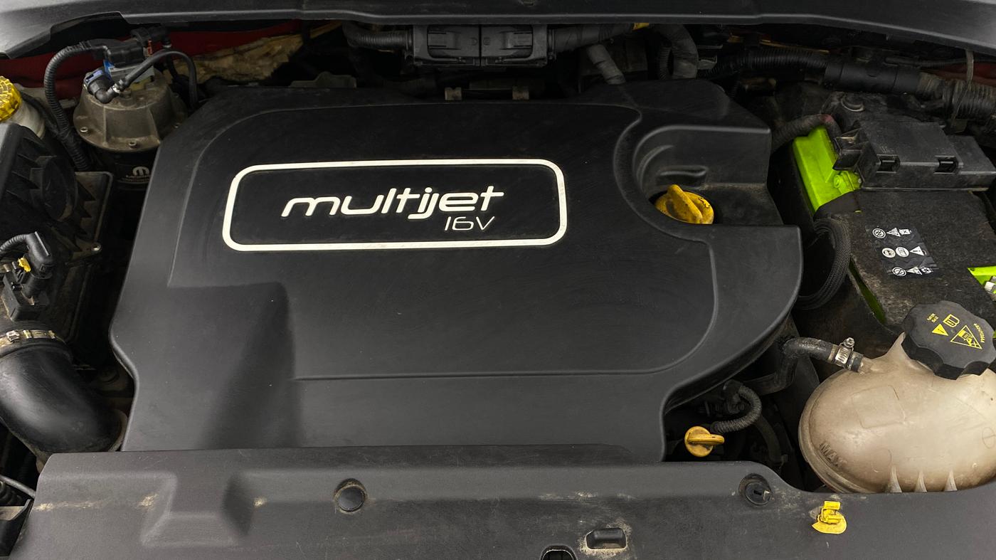 2017 Jeep Compass LONGITUDE (O) 2.0 DIESEL, Diesel, Manual, 97,815 km, Engine View