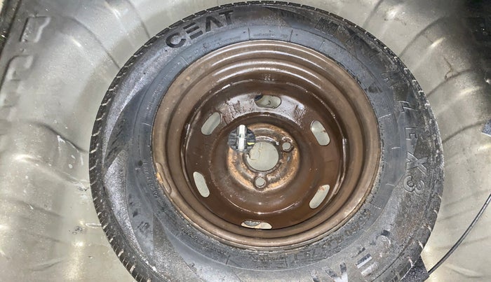 2016 Renault Kwid RXT 0.8, Petrol, Manual, 28,608 km, Spare Tyre