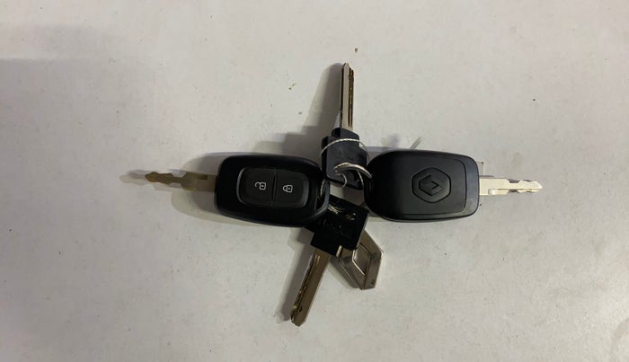 2016 Renault Kwid RXT 0.8, Petrol, Manual, 28,608 km, Key Close Up