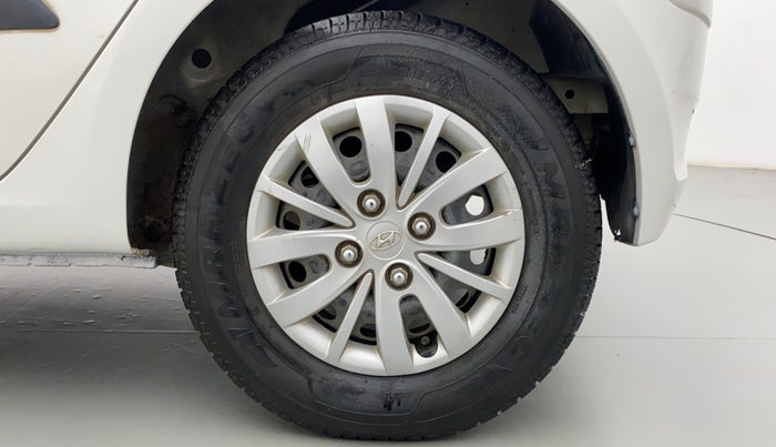 2014 Hyundai i10 SPORTZ 1.1 IRDE2, Petrol, Manual, 27,422 km, Left Rear Wheel