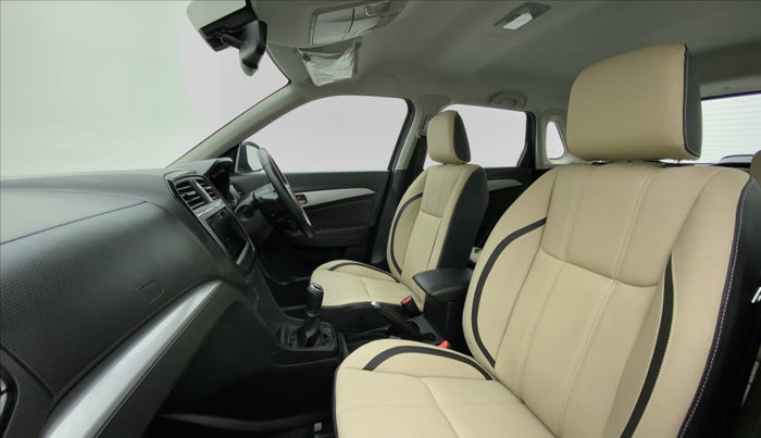 2021 Toyota URBAN CRUISER PREMIUM MT, Petrol, Manual, 18,370 km, Right Side Front Door Cabin