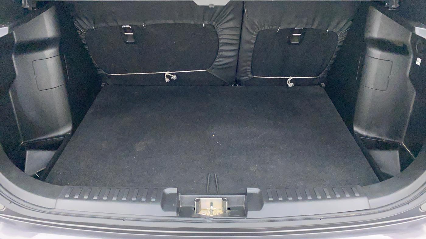 2021 Toyota URBAN CRUISER PREMIUM MT, Petrol, Manual, 18,370 km, Boot Inside