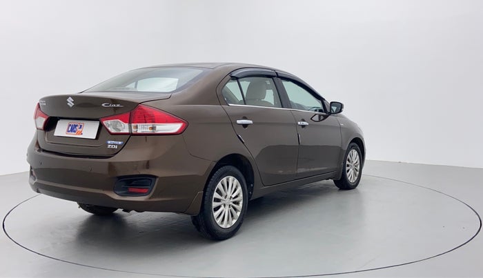 2016 Maruti Ciaz ZDI SHVS HYBIRD, Diesel, Manual, 1,43,966 km, Right Back Diagonal (45- Degree) View