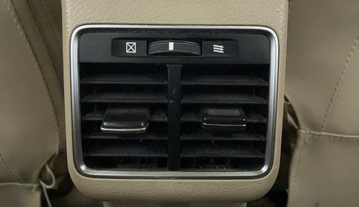 2016 Maruti Ciaz ZDI SHVS HYBIRD, Diesel, Manual, 1,43,966 km, Rear Ac