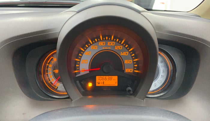 2013 Honda Brio VX MT, Petrol, Manual, 1,06,631 km, Odometer Image