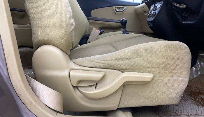 2013 Honda Brio VX MT, Petrol, Manual, 1,06,631 km, Driver Side Adjustment Panel