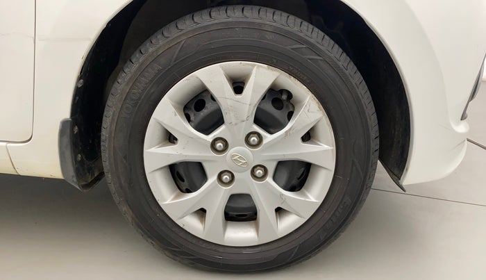 2016 Hyundai Grand i10 MAGNA 1.2 KAPPA VTVT, Petrol, Manual, 56,992 km, Right Front Wheel