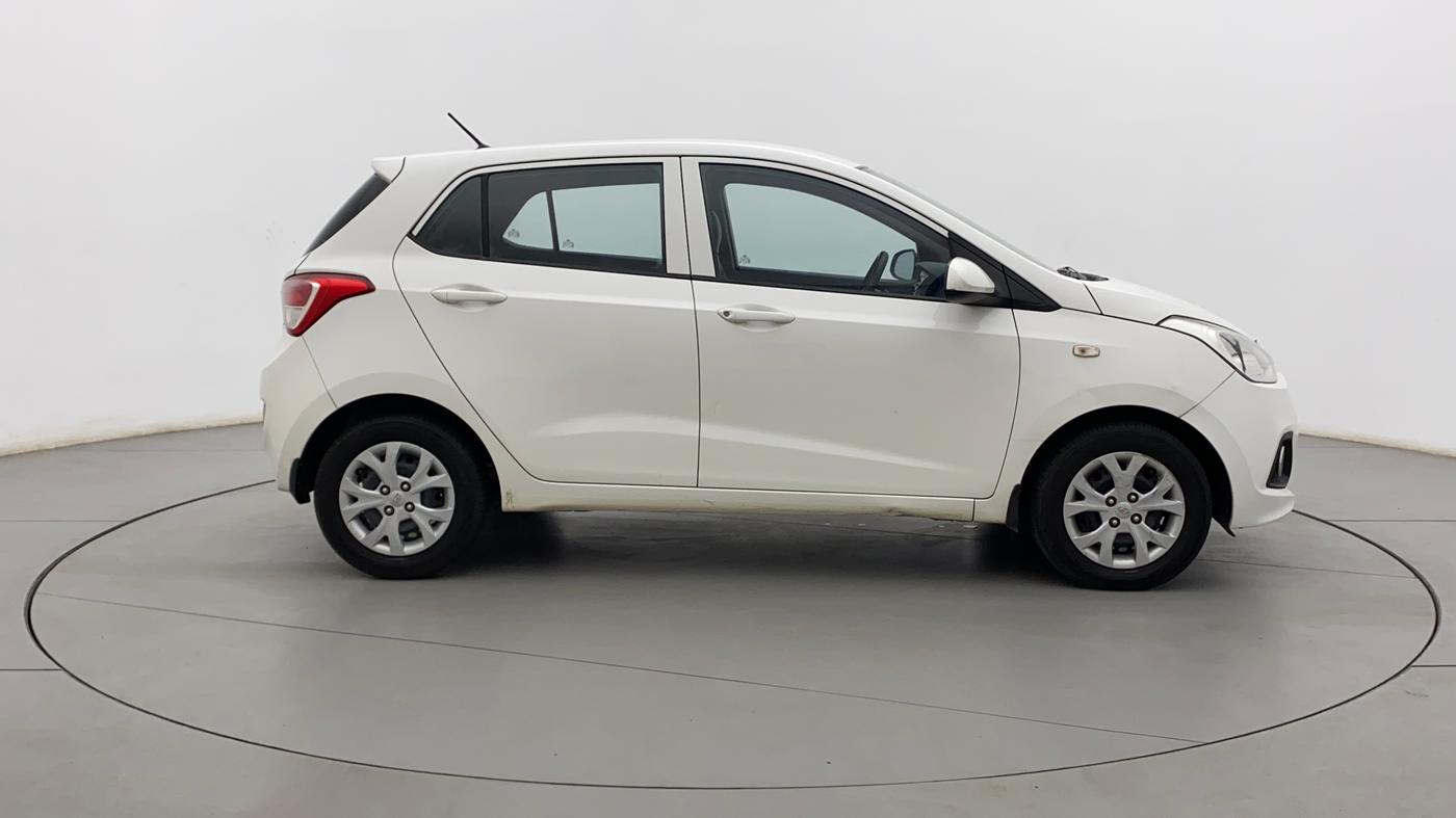2016 Hyundai Grand i10 MAGNA 1.2 KAPPA VTVT, Petrol, Manual, 56,992 km, Right Side View