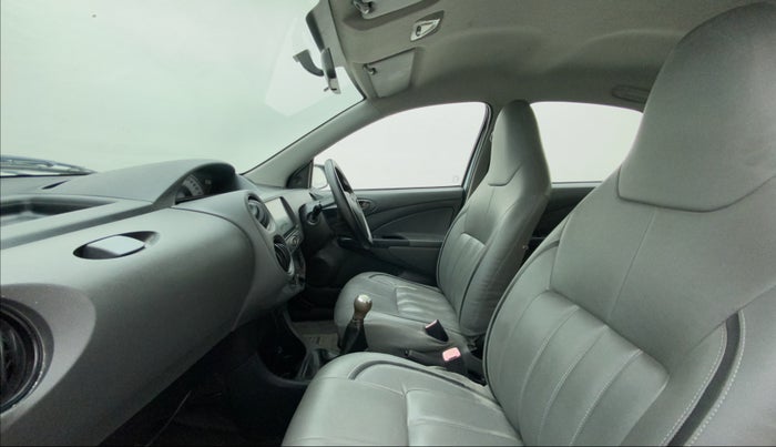 2012 Toyota Etios G, Petrol, Manual, 60,372 km, Right Side Front Door Cabin