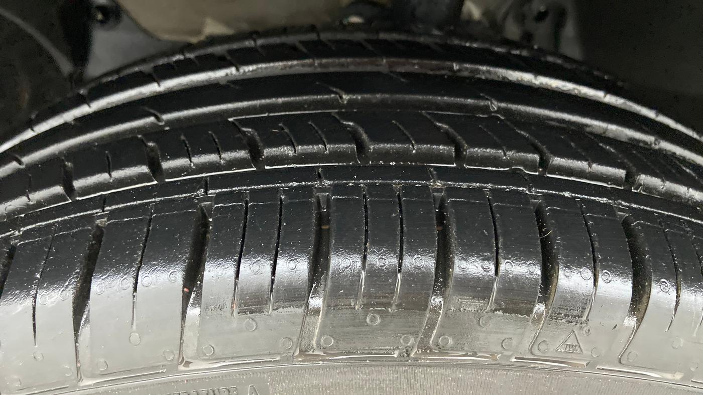 2021 Renault Duster RXZ 1.3 TURBO MT, Petrol, Manual, 7,353 km, Left Front Tyre Tread