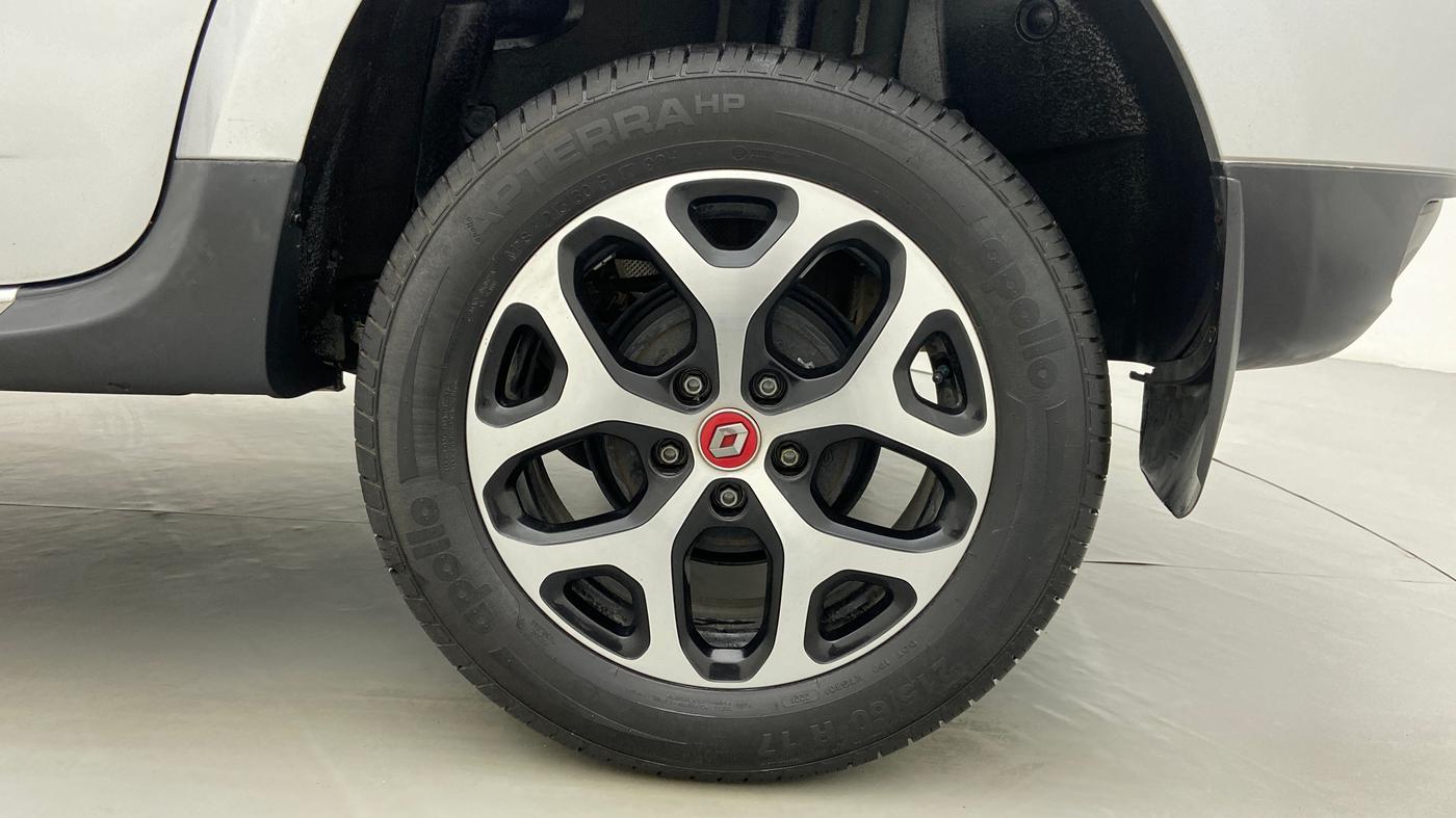 2021 Renault Duster RXZ 1.3 TURBO MT, Petrol, Manual, 7,353 km, Left Rear Wheel