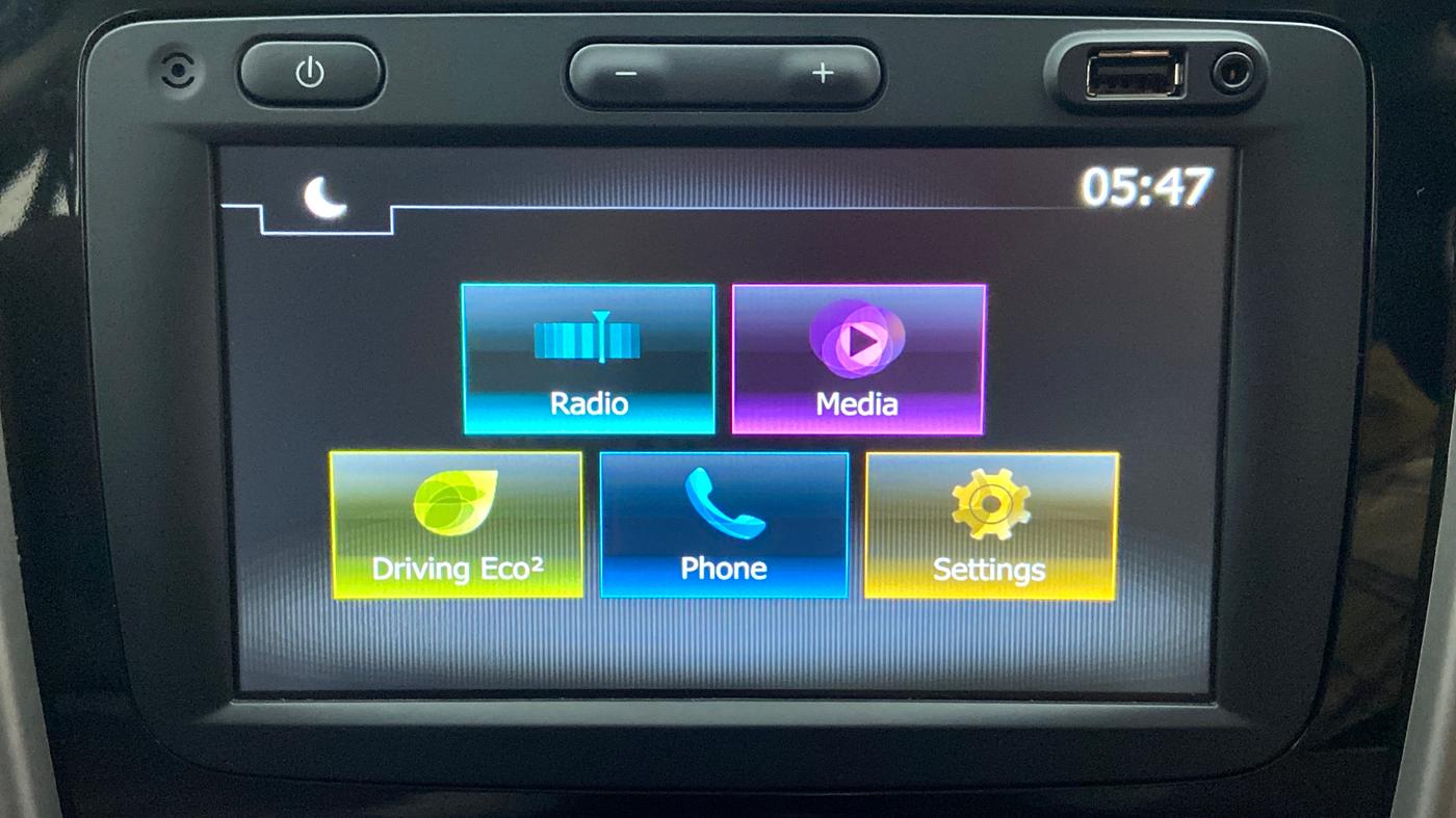 2021 Renault Duster RXZ 1.3 TURBO MT, Petrol, Manual, 7,353 km, Infotainment System
