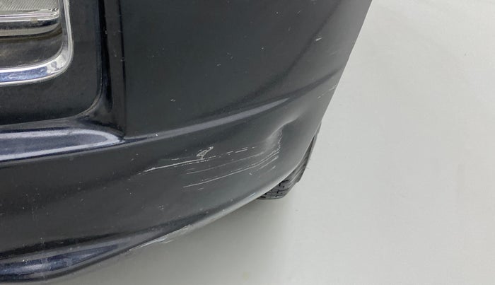 2016 Mahindra TUV300 T8, Diesel, Manual, 58,143 km, Front bumper - Slightly dented
