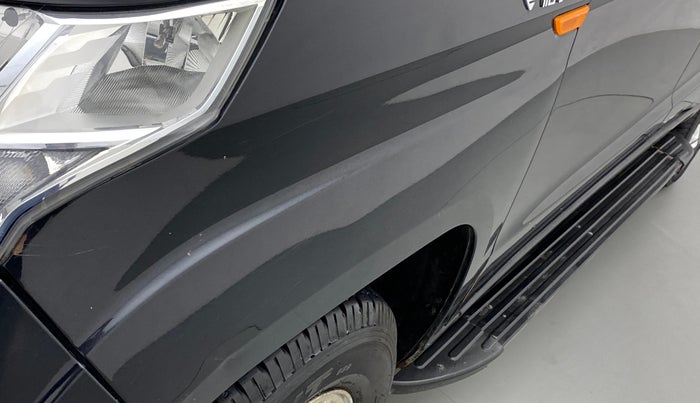 2016 Mahindra TUV300 T8, Diesel, Manual, 58,143 km, Left fender - Slightly dented