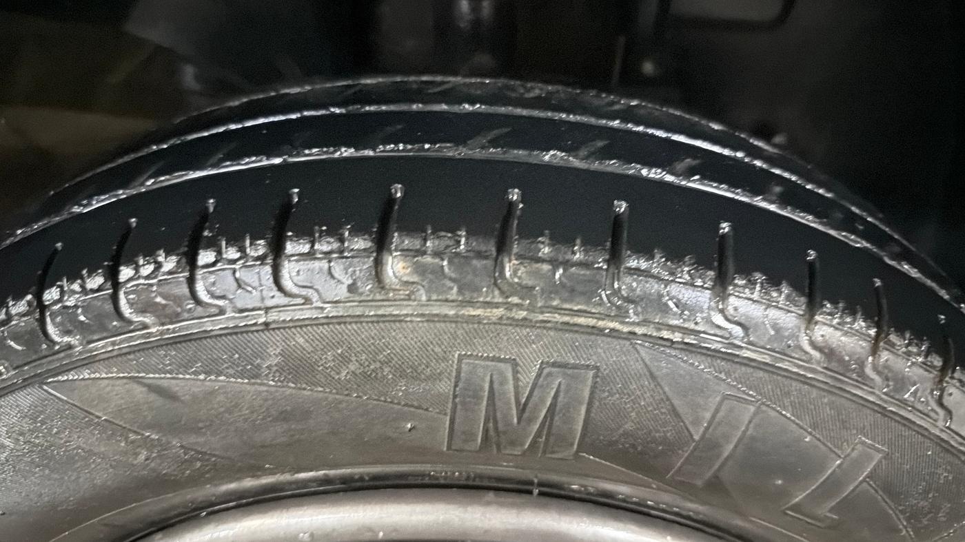 2018 Renault Kwid RXT 1.0 (O), Petrol, Manual, 49,255 km, Right Front Tyre Tread