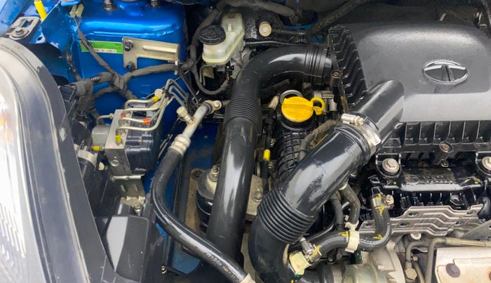 2018 Tata NEXON XZ PLUS PETROL, Petrol, Manual, 55,652 km, Engine View - Right