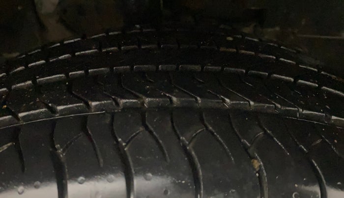 2018 Tata NEXON XZ PLUS PETROL, Petrol, Manual, 55,652 km, Right Front Tyre Tread