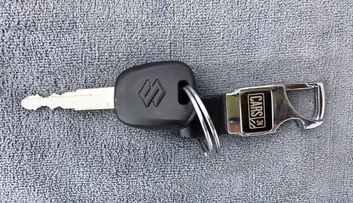 2020 Maruti New Wagon-R LXI CNG 1.0 L, CNG, Manual, 39,003 km, Key Close Up