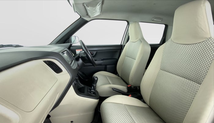 2020 Maruti New Wagon-R LXI CNG 1.0 L, CNG, Manual, 39,003 km, Right Side Front Door Cabin
