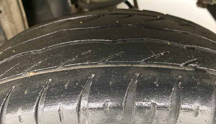 2012 Maruti Alto K10 VXI P, Petrol, Manual, 64,299 km, Left Rear Tyre Tread